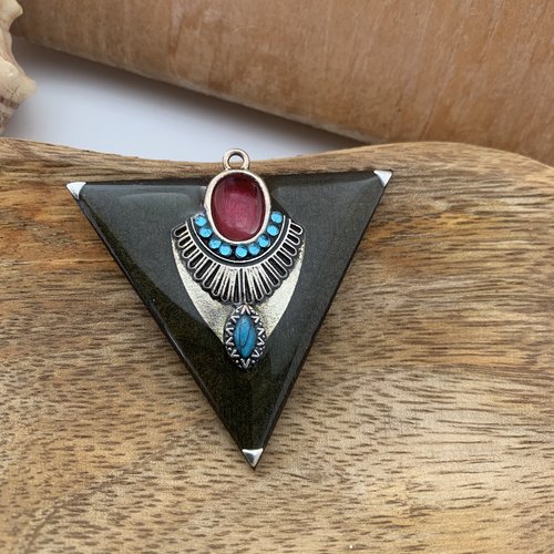Pendentif femme ethnique fait main