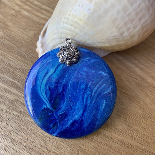 Pendentif camaïeu bleu