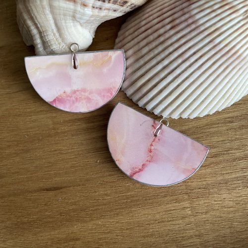 Duo de pendentifs camaïeu rose tendre