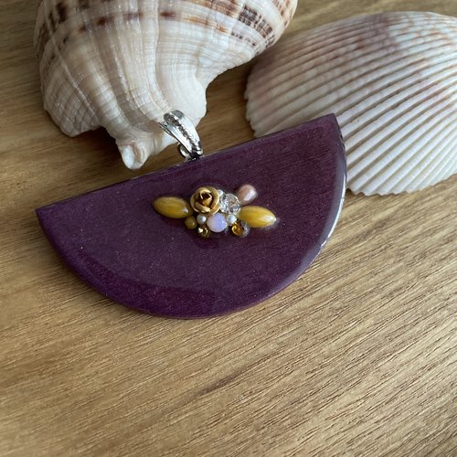 Pendentif prune intense