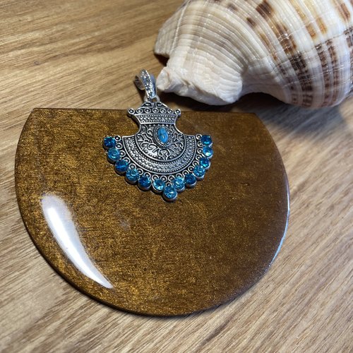 Gros pendentif bohème