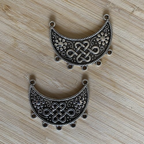 Pendentifs connecteurs