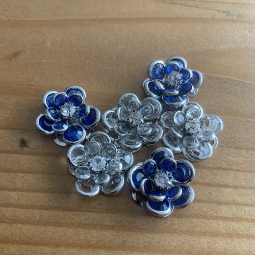 Lot de strass à coudre 6pieces