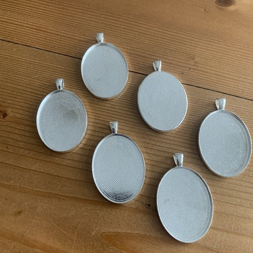 Supports cabochons ovales de 40 x 30 mm 2 pièces