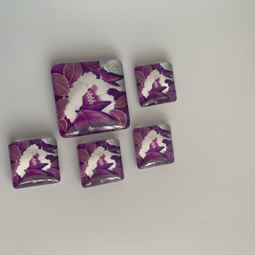 Lot de 5 cabochons carré illustré papillon rose