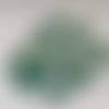 Lot de cabochons turquoise vert en verre , 29 pieces