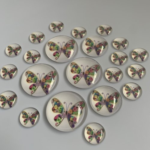 Cabochons papillons lot 22 pièces
