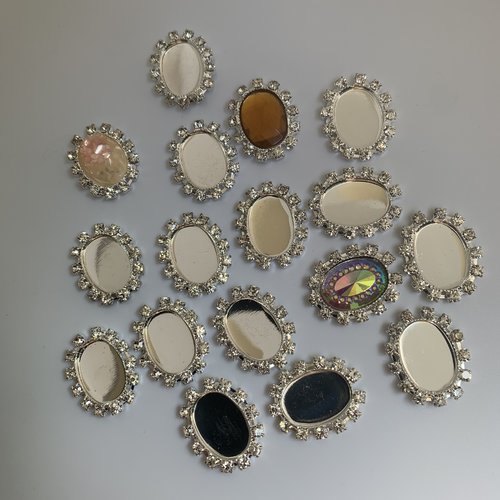 Lot supports à cabochons serti strass 5 pieces
