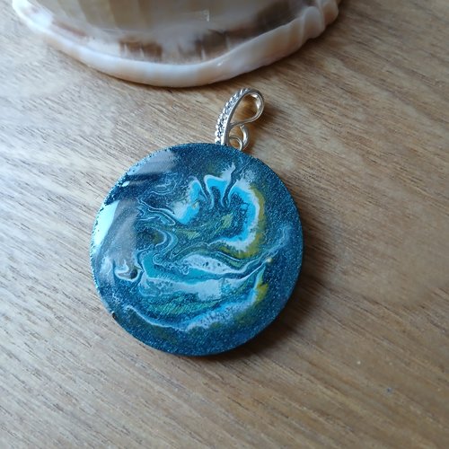 Pendentif camaïeu bleu fait main