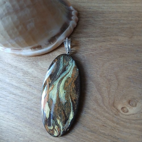 Pendentif fait main en bois resiner pour créations bijoux
