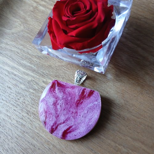 Pendentif camaïeu rose intense pour créations bijoux