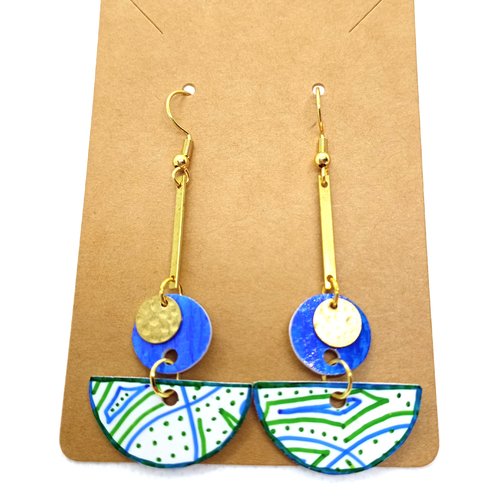 Boucles d'oreilles *sakura* en laiton doré avec pendentifs fait main