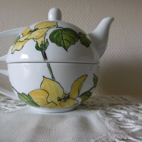 Théière égoïste en porcelaine peinte main