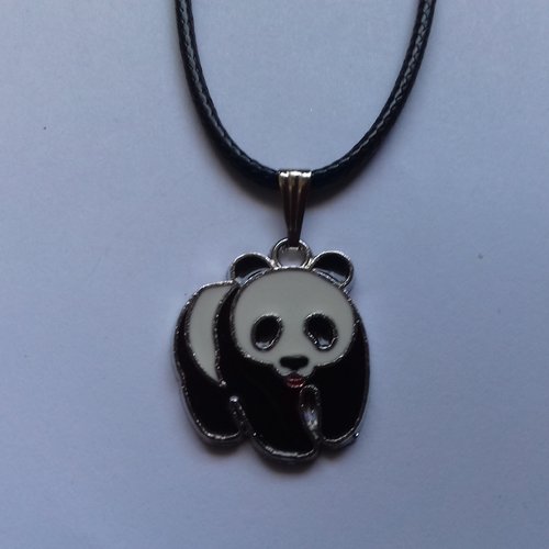 Collier pendentif enfant petit panda