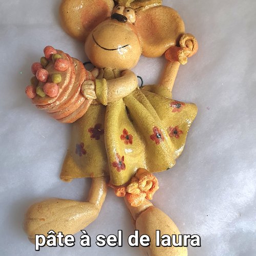 Une jolie petite souris