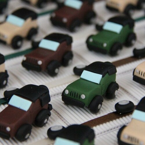 Boîtes à dragées voitures 4x4