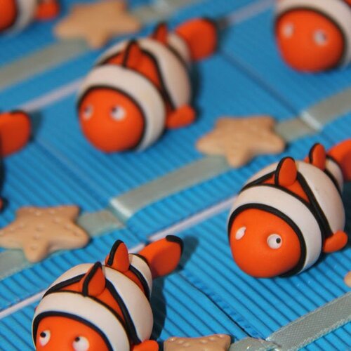 Boîtes à dragées poissons clowns