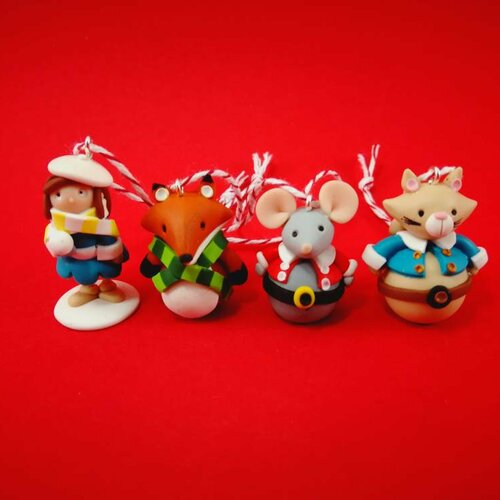 Coffret de 4 mini sujets de noël à suspendre