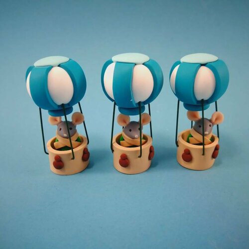 Coffret de 3 sujets souris en montgolfières