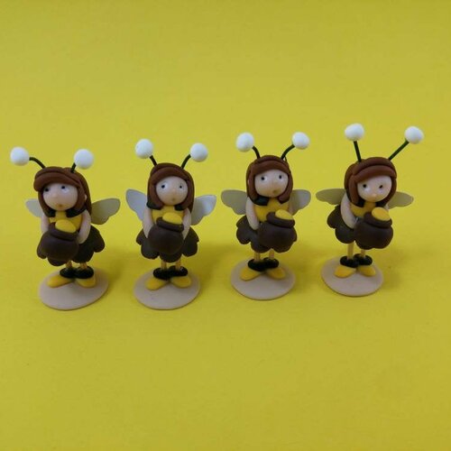 Mini sujets filles abeilles
