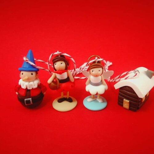 Coffret de 4 mini sujets de noël à suspendre