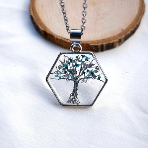 Pendentif arbre de vie,  fleurs naturelles bleues et paillettes d'argent, avec chaine. bijoux pour femme pendentif porte bonheur