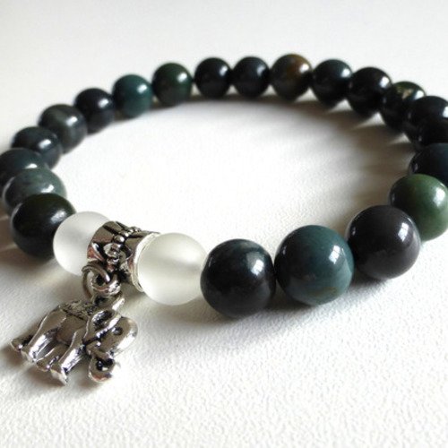 Bracelet Pierres Semi Precieuses Agate Verte Elephant Et Cristal De Roche N 155 Un Grand Marche
