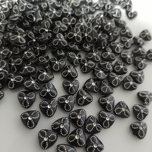 Lot de 100 perles triangle noir et argent en acrylique 9 mm