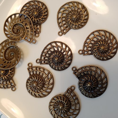10 breloques escargot 35 x 28 mm en métal couleur bronze