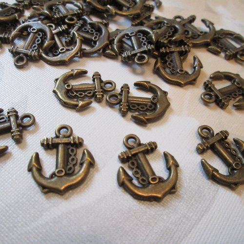 30 breloque ancre marine en métal couleur bronze 17 x 12 mm