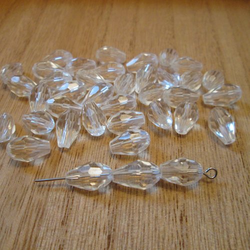 2 perles transparentes en verre à facettes goutte 11x8mm