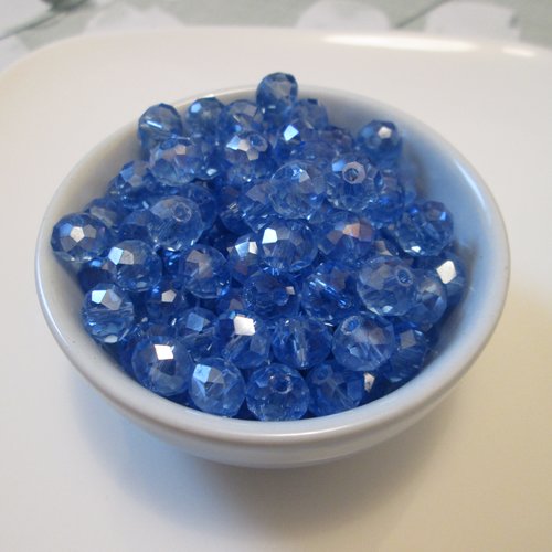 10 perles à facette en verre bleu 8x6mm