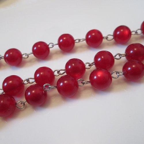 60 cm chaine de perles rouges 10 mm acrylique translucide