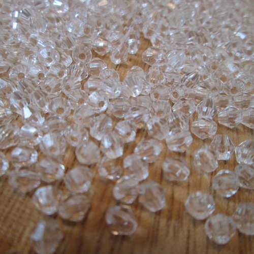 10 perles bicone facettes 3mm en verre transparent