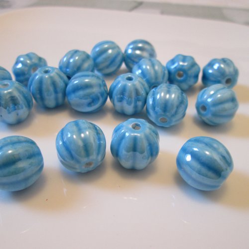 2 perles en céramique citrouille 12mm bleu ciel