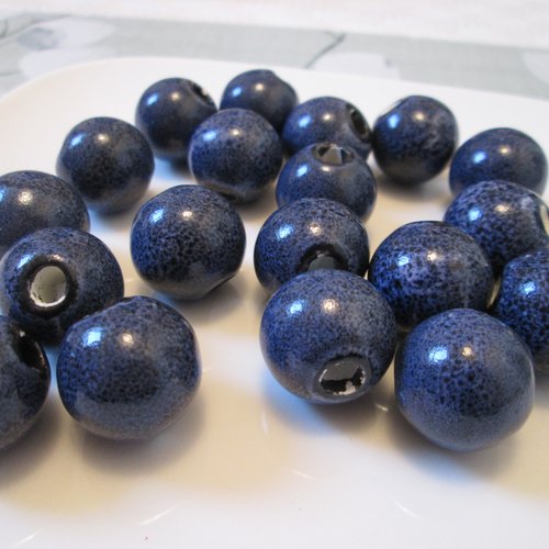 2 perles en céramique 15 mm bleu charron rondes