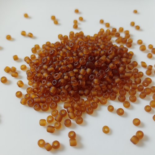 10 grammes perles de rocaille 8/0 brun alezan 3 mm