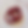 Fil de 60 perles en bois de pin 8mm rouge tacheté