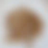 50 perles plates irrégulières en coquille de coco brun clair