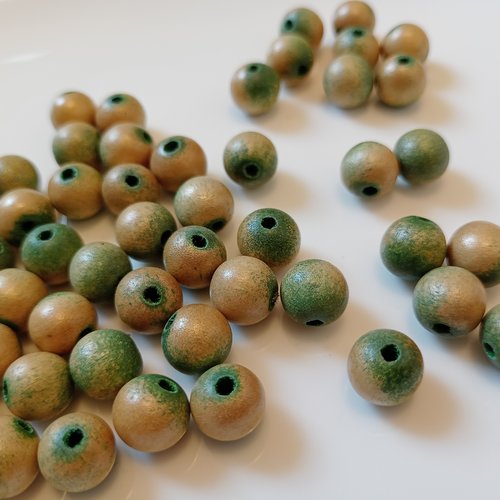50 perles en bois de cyprès 10mm doré mat lazuré de vert
