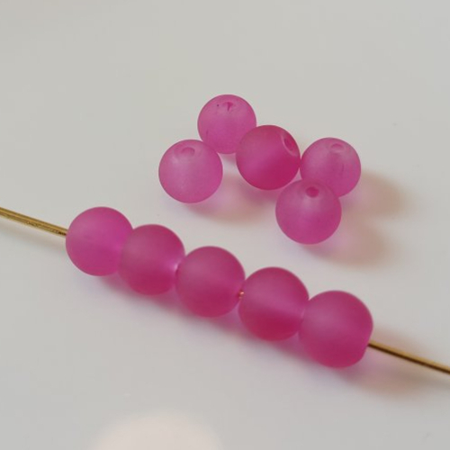 10 perles rondes rose magenta givré 6 mm en verre
