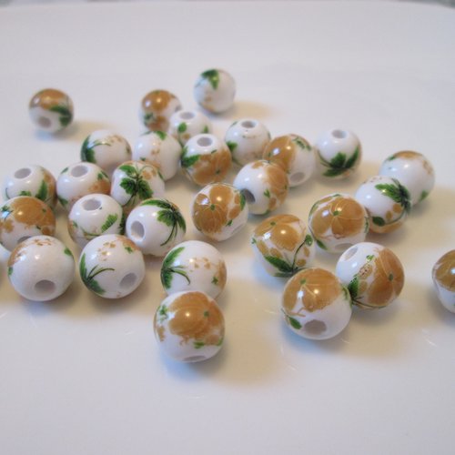 10 perles en céramique 8 mm blanc, vert et jaune