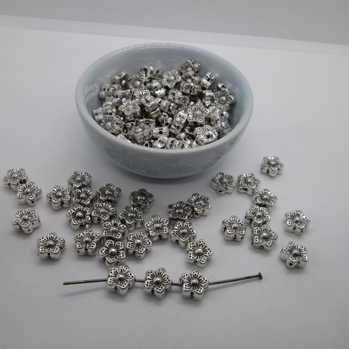 10 perles fleur en métal argenté 9mm