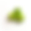 1 perle en bois ronde rayées vert clair 18mm