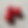 1 grosse perle ronde en acrylique rouge brillant 14mm