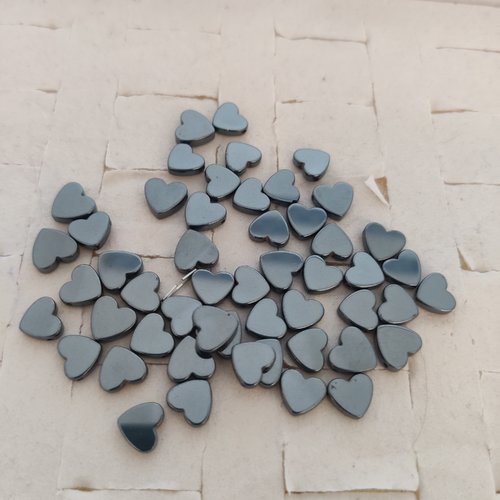 10 perles noires en hématite noire ou dorée en forme de cœur 8x2mm