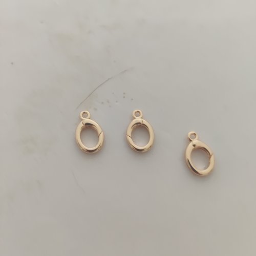 Fermoir poussoir oval de homard  bélière ou pendentif en plaqué or  14k