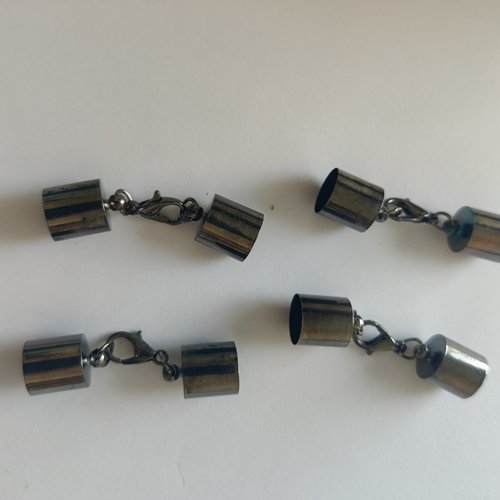 4 fermoirs doubles embouts en acier inoxydable d’extrémité de cordon de sertissage en acier noir
