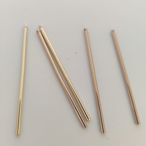 Lot de 2 tiges rondes 6cm connecteurs  breloques laiton or