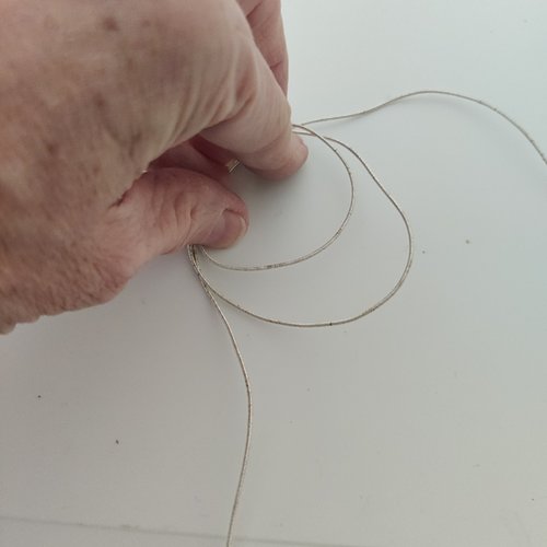 Fil nylon  de corde de  couleur blanche 60cm